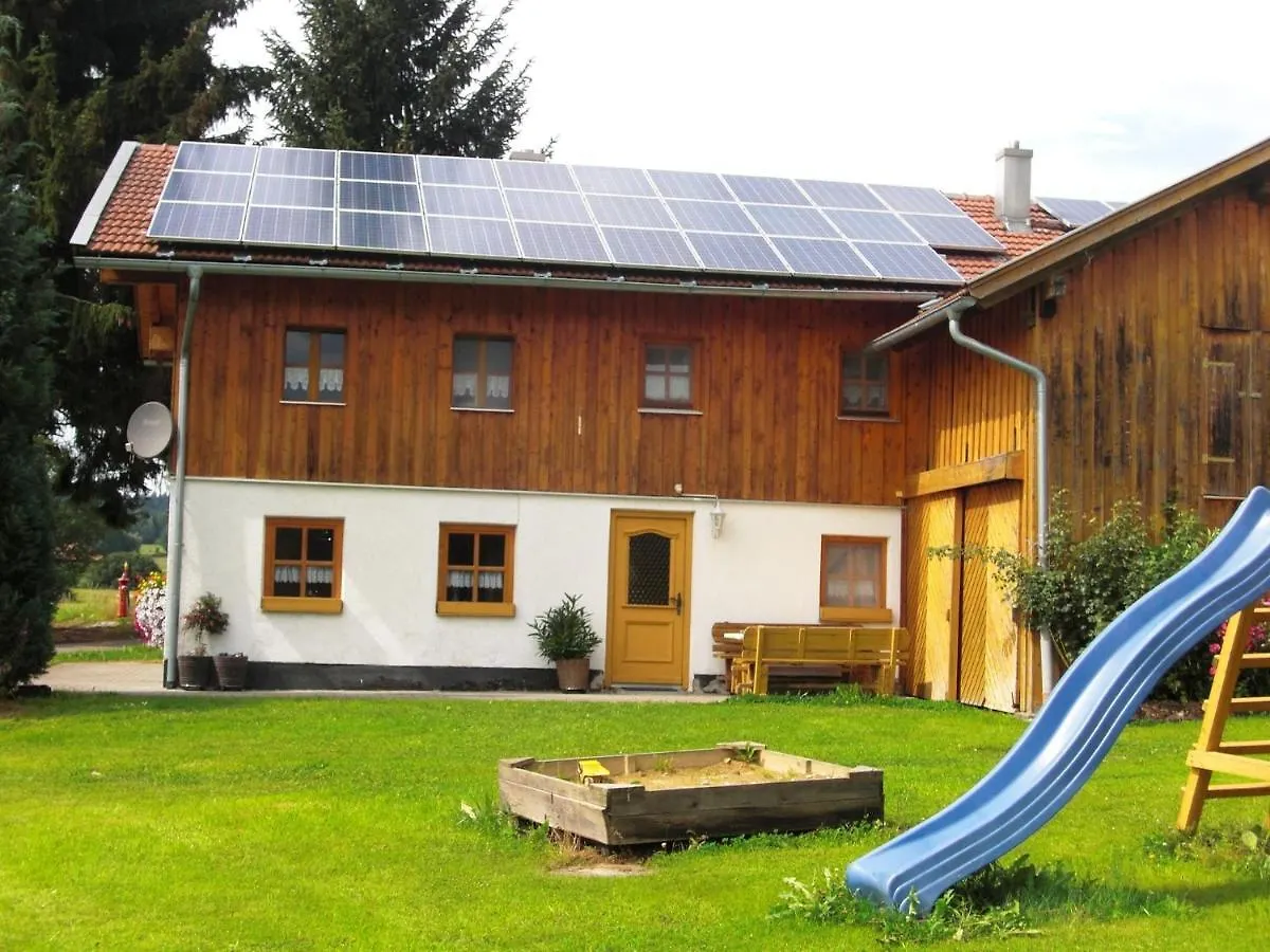Lovely Holiday Home In Viechtach Near The Forest