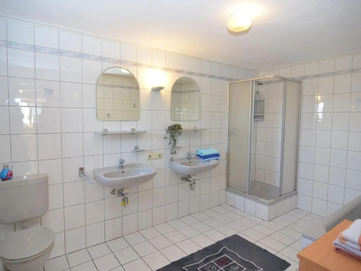 Lovely Holiday Home In Viechtach Near The Forest Γερμανία